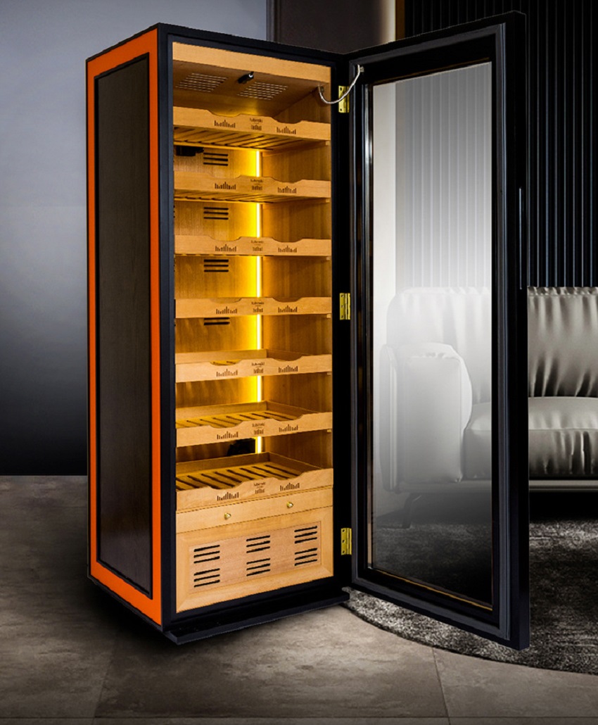 Tủ ủ xì gà Lubinski RA997 phù hợp với mọi không gian Lubinski-RA997-cua-kinh