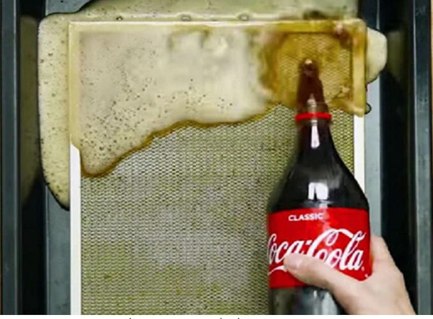 Cách vệ sinh máy hút mùi cực dễ làm tại nhà 9 ngan tam loc voi coca - Cách vệ sinh máy hút mùi cực dễ làm tại nhà
