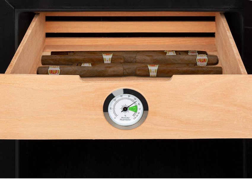 Klarstein 48L, tủ bảo quản lý tưởng cho xì gà và rượu vang 2 trong 1 Khay-dung-cigar