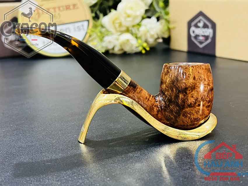 Những mẫu tẩu cigar làm quà biếu tặng cực đẳng cấp  Tau-Chacom-Chuchill-U-No42